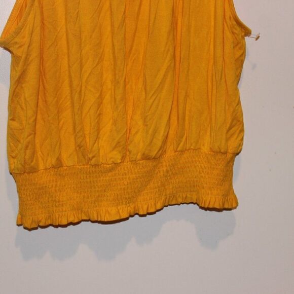 1. State Yellow Sleeveless Round Neck Tank Tops Women's Size M - Picture 5 of 9
